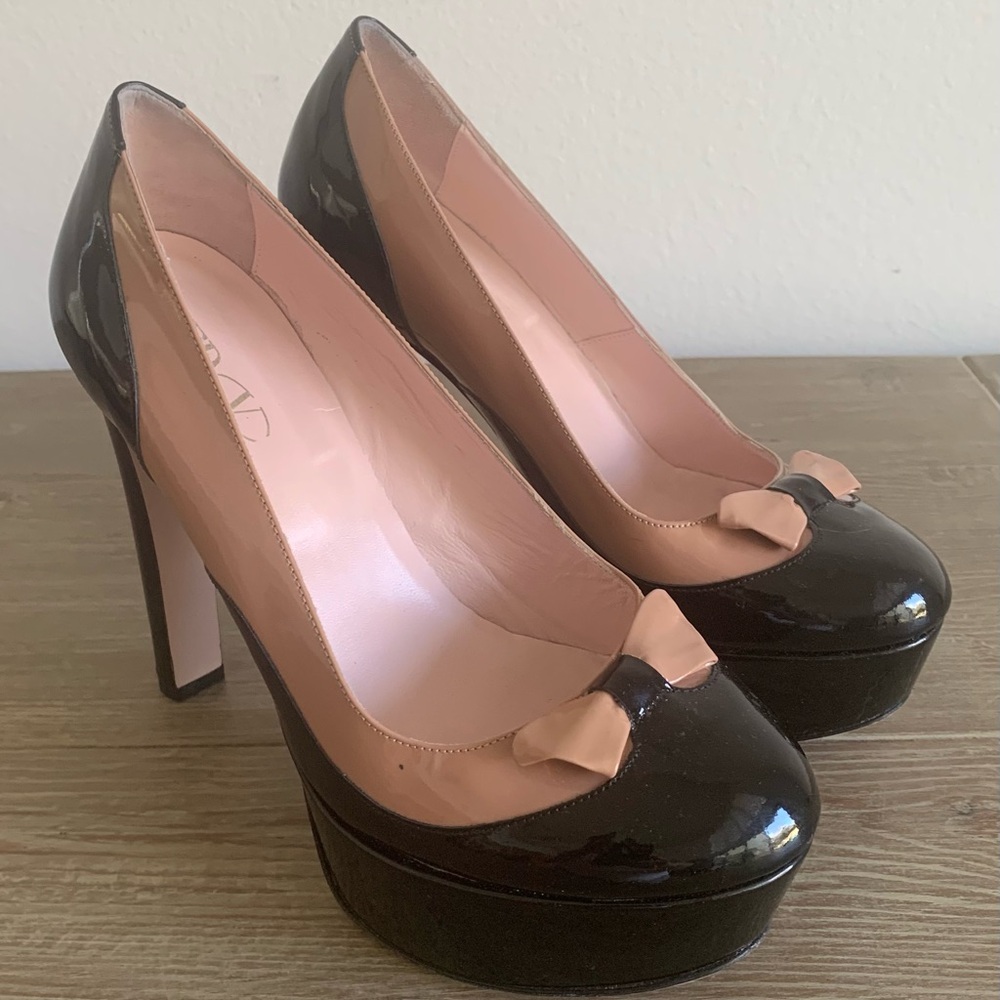 SZ 38 US 7.5 Red V Valentino 5” Platform Heels - Picture 6 of 12